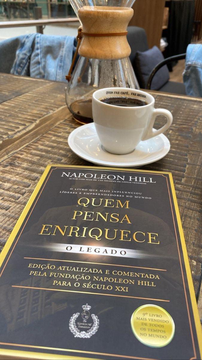 Quem pensa enriquece - Mozinova