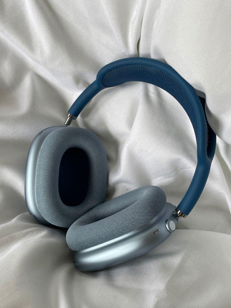 P9 HEADPHONES - Mozinova
